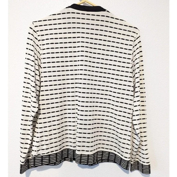 Chicos Traveler's Monochrome Black White Zipper Jacket Stretchy - Picture 2 of 5